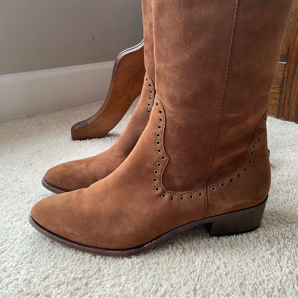 Frye Ray Grommet Brown Suede Women's Boots 9.5 NWOT - Picture 5 of 15